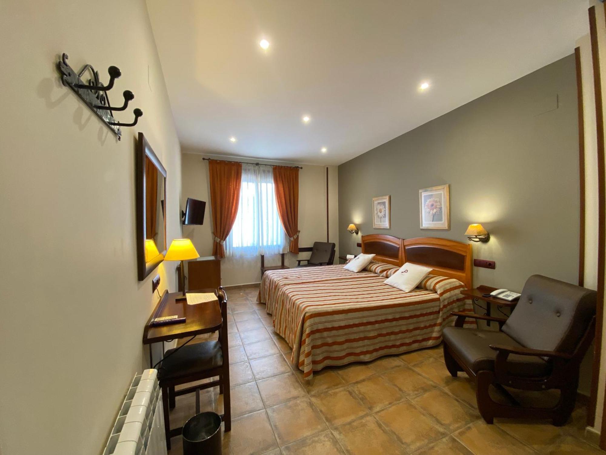 Hospedium Hotel Retiro Del Maestre 알마그로 외부 사진