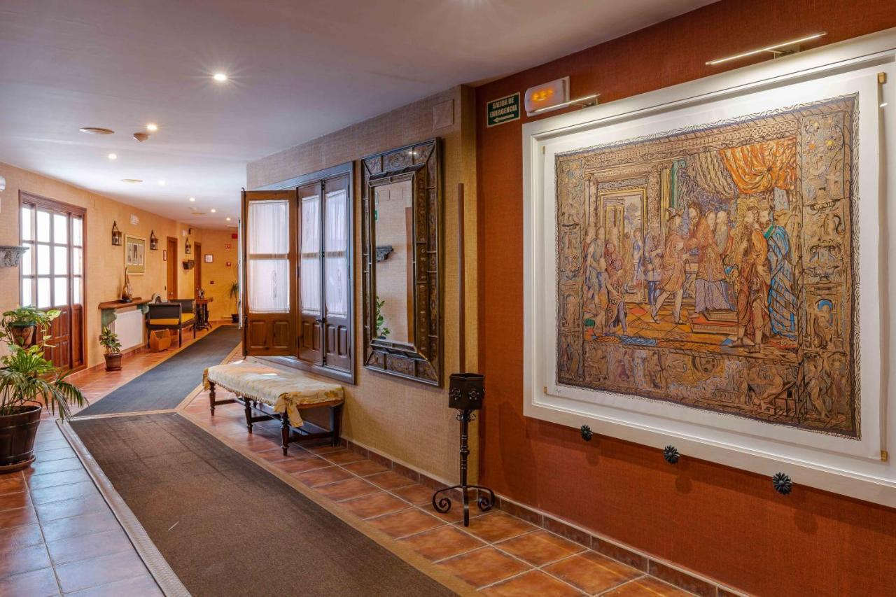 Hospedium Hotel Retiro Del Maestre 알마그로 외부 사진